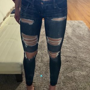 American eagle ripped jeans